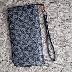 Navy Fashion Wallet/Wristlet